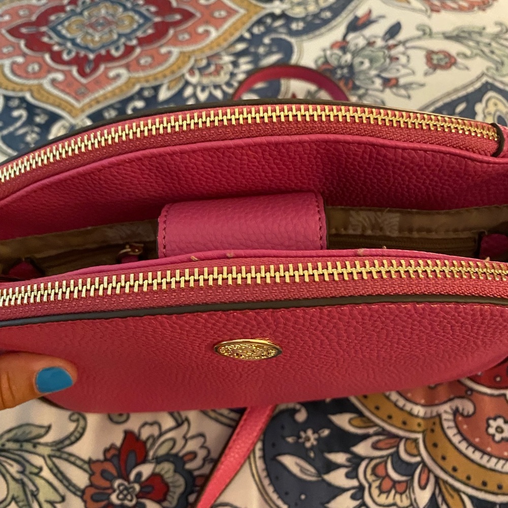 Handbag - Picture 5 of 10